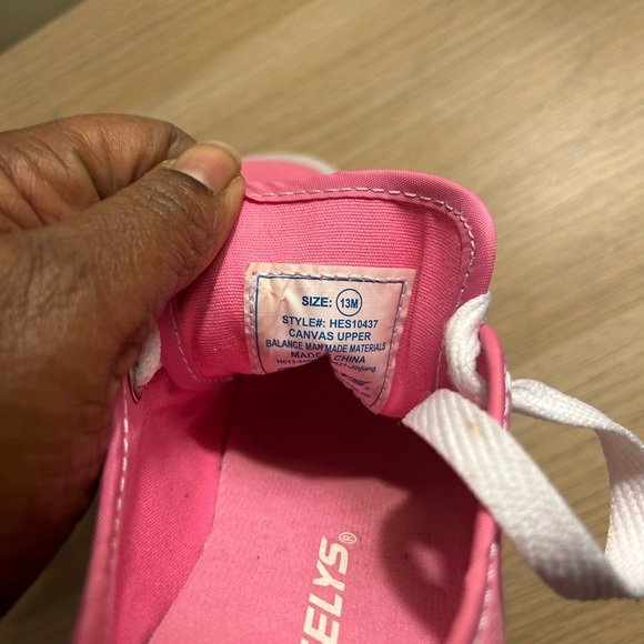 Heelys Kids Pink Skate Shoes - Picture 5 of 8